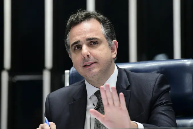 O histórico de honrar acordos e assegurar emendas milionárias garantiu a Rodrigo Pacheco o forte apoio do establishment político para cobiçar a vaga no STF | Foto: Pedro França/Agência Senado