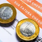 A inadimplência, que havia recuado nos meses anteriores, voltou a subir: 29,6% das famílias endividadas não estão conseguindo pagar as contas no prazo | Foto: Shutterstock