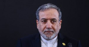 Abbas Araqchi ministro Relações Exteriores Irã