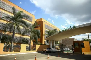 Anvisa aprova novo medicamento oral para câncer de mama