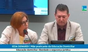 Adauto e Ieda Cristina Denardi, na Câmara: punidos por educar | Foto: Reprodução/X