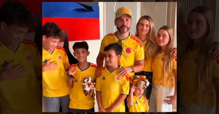 Abelardo De La Espriella publicou vídeo junto com a família depois de confirmada a sua superioridade no primeiro turno na Colômbia | Foto: Reprodução/X