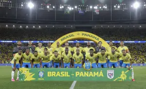 Fifa define uniformes do Brasil para os jogos da fase de grupos (2)