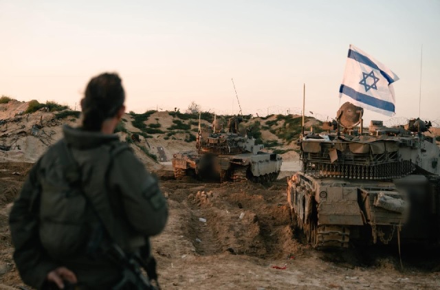 Israel convence EUA e mantém forças no sul do Líbano