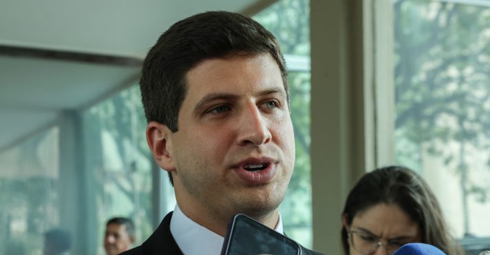 João Campos deixou a Prefeitura do Recife para concorrer ao Governo de Pernambuco | Foto: Antonio Cruz/Agência Brasil