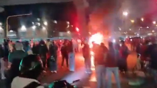 Violência marca manifestações contra vitória de Espriella na Colômbia