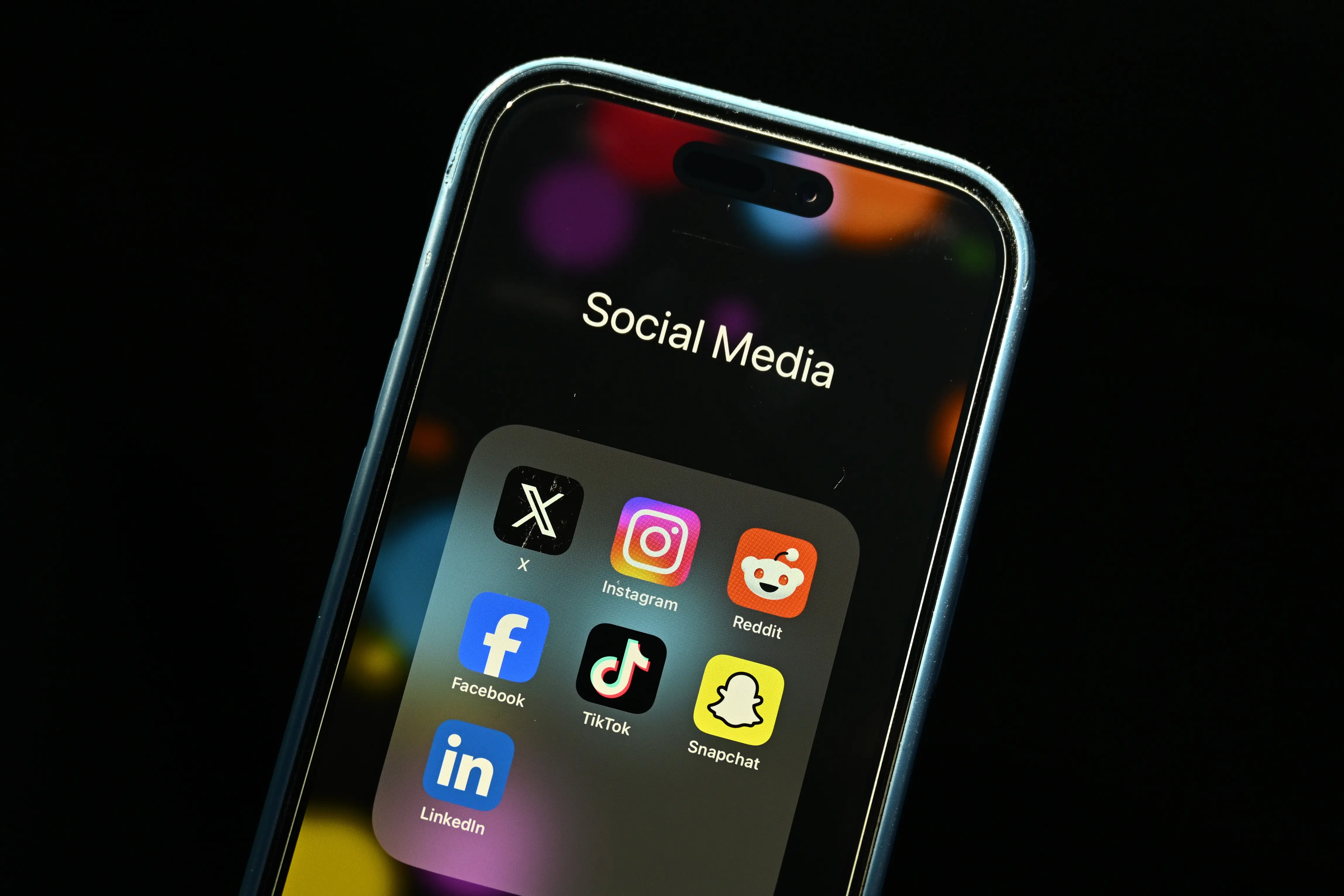 Aplicativos de mídia social vistos em um smartphone Apple iPhone em Melbourne - 1/5/2019 | Foto: Joel Carrett/Reuters
