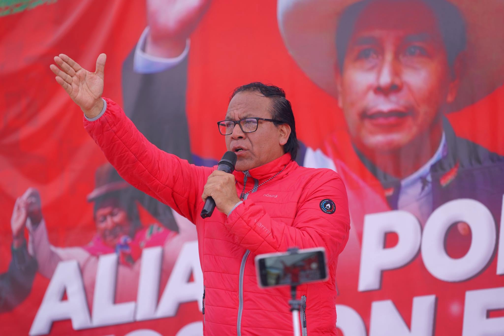 Roberto Sánchez é o candidato que representa a esquerda no Peru | Foto: Reprodução/Facebook