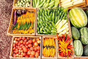 A oferta de alimentos frescos no mercado reflete etapas importantes da produção e distribuição agrícola | Reprodução/Redes Sociais