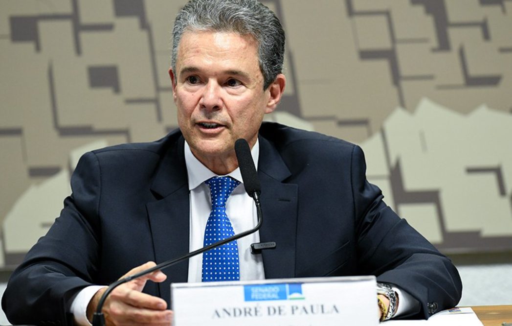 Comissão de Agricultura cancela depoimento de ministro de Lula