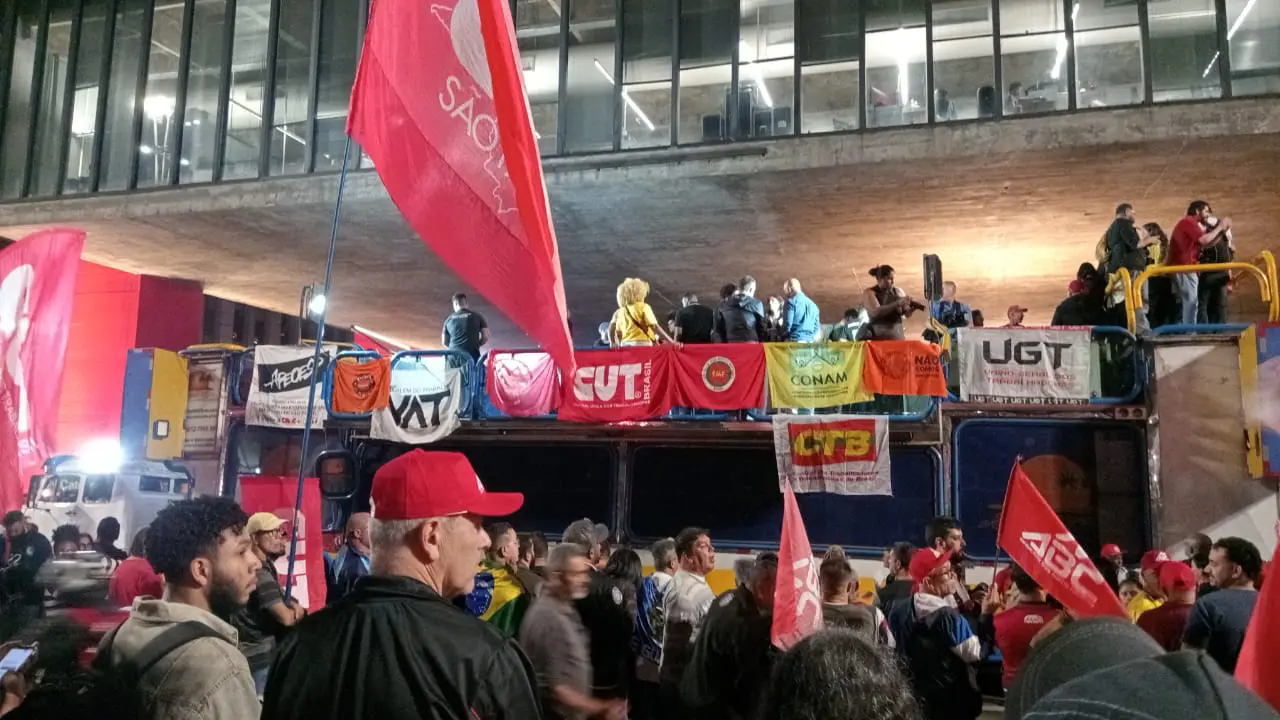 bandeiras das entidades sindicais - 6x1 - avenida paulista