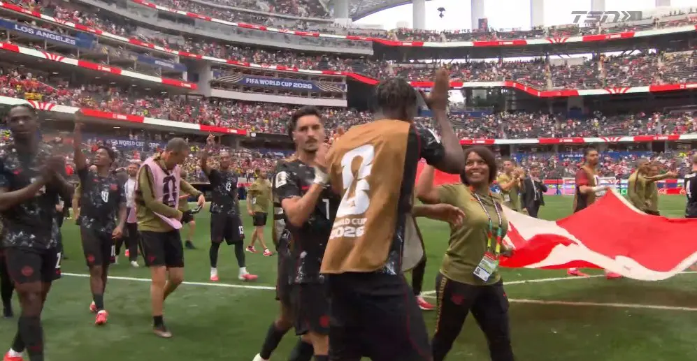 Seleção do Canadá comemora vitória contra a África do Sul / Foto: Reprodução/Redes sociais