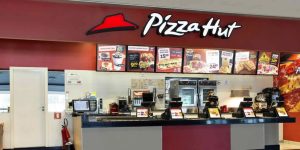 Fachada de uma loja da franquia Pizza Hut | Foto: Reprodução/Redes sociais