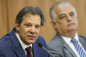 Haddad anuncia Márcio França como vice na disputa pelo governo de SP
