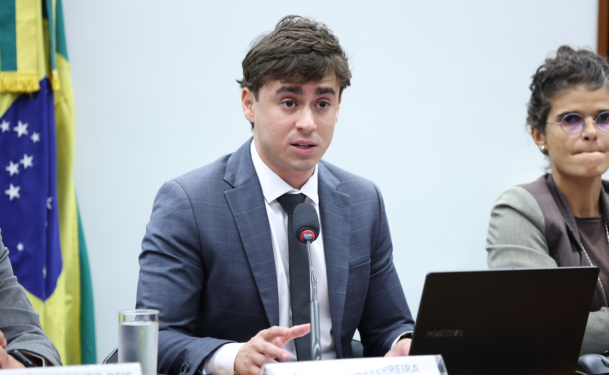 Nikolas Ferreira lidera ranking de influência entre deputados nas redes sociais