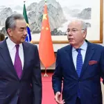 Ministro das Relações Exteriores da China, Wang Yi, se reuniu com o chanceler brasileiro Mauro Vieira | Foto: Divulgação/Itamaraty