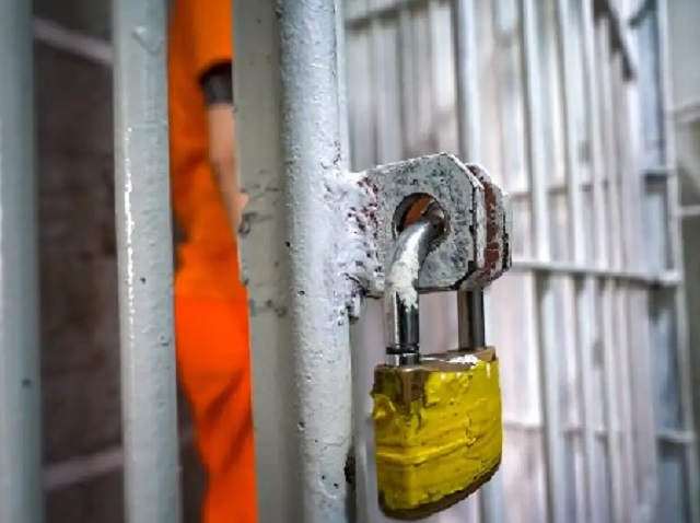 PCC e CV: como o crime organizado se tornou parte do Estado