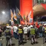 policiais - protesto da esquerda na avenida paulista
