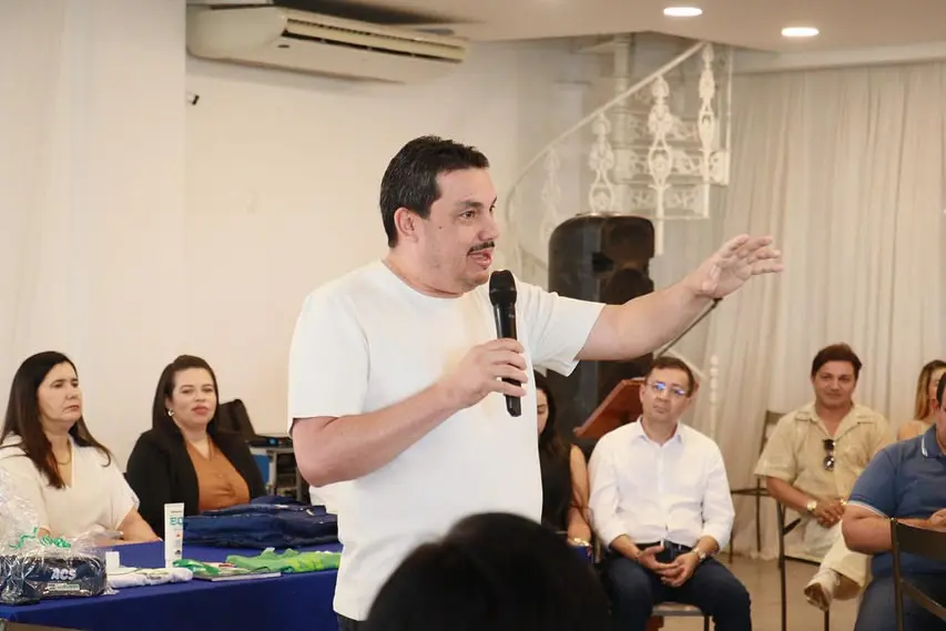 prefeito-surubim-critica-gusttavo-lima