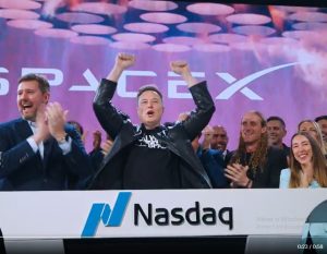 Elon Musk durante cerimônia de abertura de capital na Nasdaq, a Bolsa que reúne as maiores empresas de tecnologia do mundo | Foto: Reprodução/X/@Nasdaq