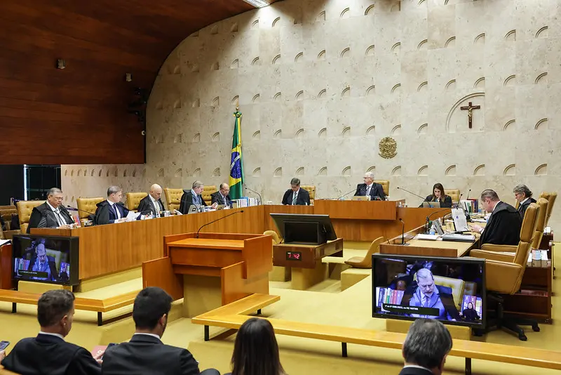 Ministros STF censura
