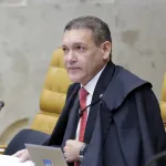 Urnas TSE Kassio Nunes Flávio Bolsonaro