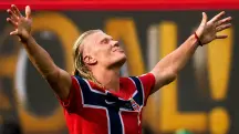 Atacante da seleção de futebol da Noruega, Erling Braut Haaland foi o autor dos gols que eliminaram a seleção brasileira da Copa da Mundo | Foto: Reprodução/Redes sociais