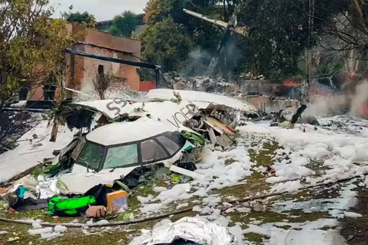 Imagem dos destroços da aeronave da Voepass que fazia o trecho entre Cascavel e Guarulhos, em agosto de 2024 | Foto: Divulgação/SSP-SP