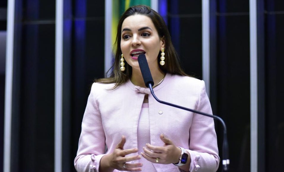Deputada do Pará destina maior emenda Pix de 2026 à cidade governada pelo marido