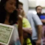 Mulheres seguem maioria do eleitorado brasileiro em 2026