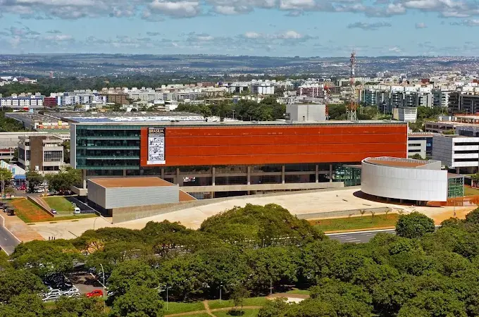 Fachada da Câmara Legislativa do Distrito Federal (DF)