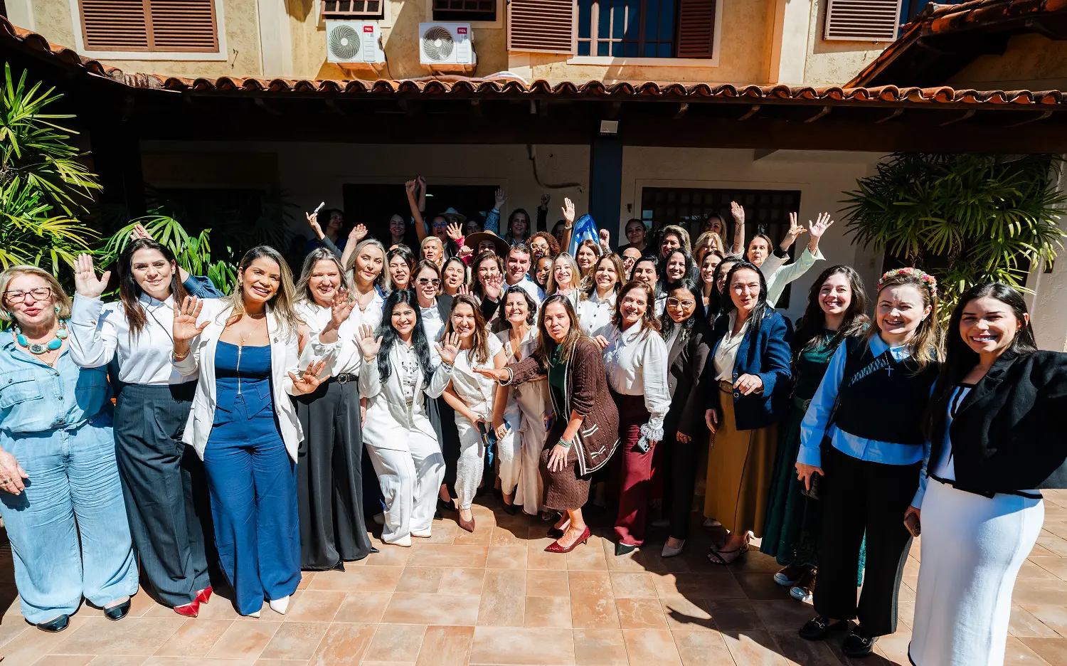 Encontro de mulheres conservadoras com Flávio Bolsonaro
