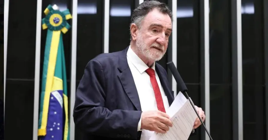 O deputado federal Patrus Ananias (PT) será o candidato de Lula ao governo de Minas Gerais em 2026 | Foto: Kayo Magalhães/Câmara dos Deputados