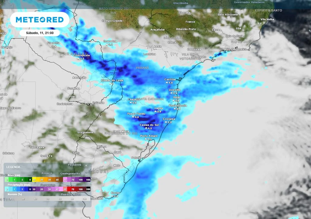 Previsão de nebulosidade e chuva no sábado, 11, mostram as tempestades se intensificando sobre a região Sul | Imagem: Meteored
