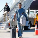 Apenas Danilo retorna ao Brasil em voo da CBF