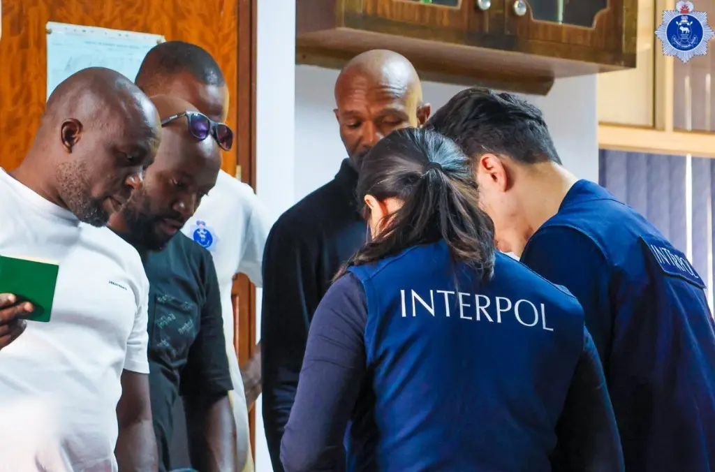 Interpol Polícia Federal África